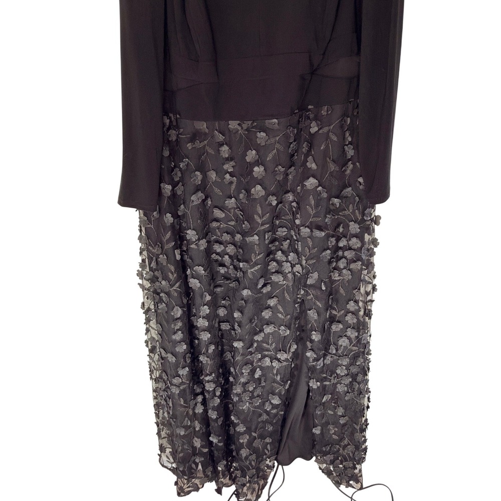 Xscape Long Sleeve V-Neck 3D Embellished Floral Gown Black Formal Event 22W - Picture 7 of 16